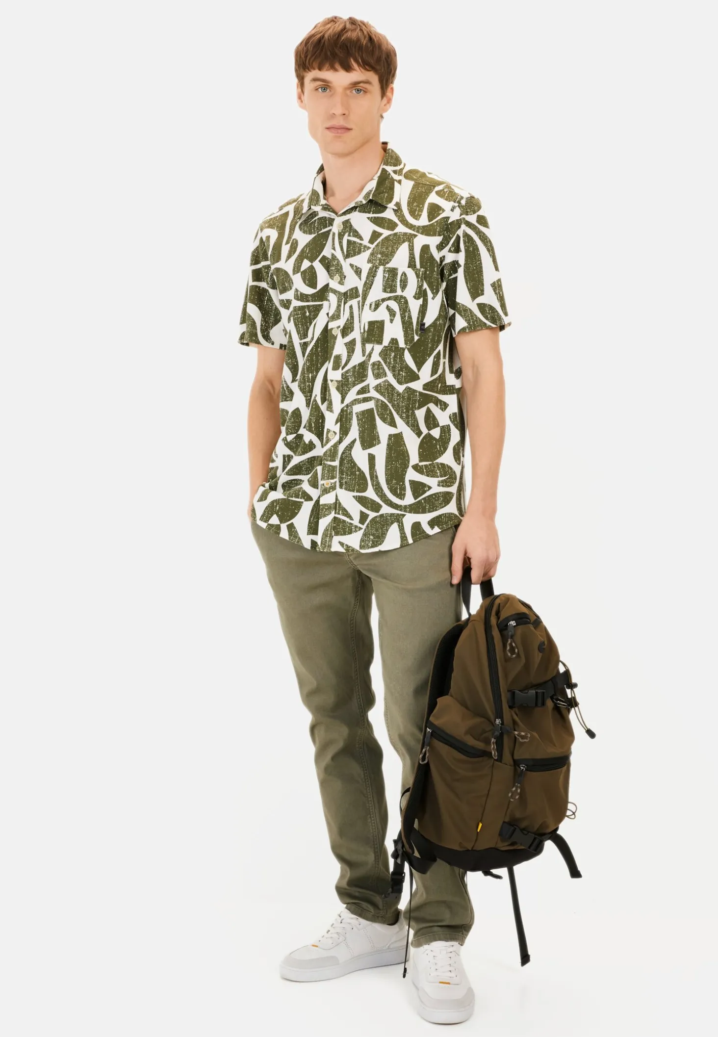Basic Chino Slim Fit