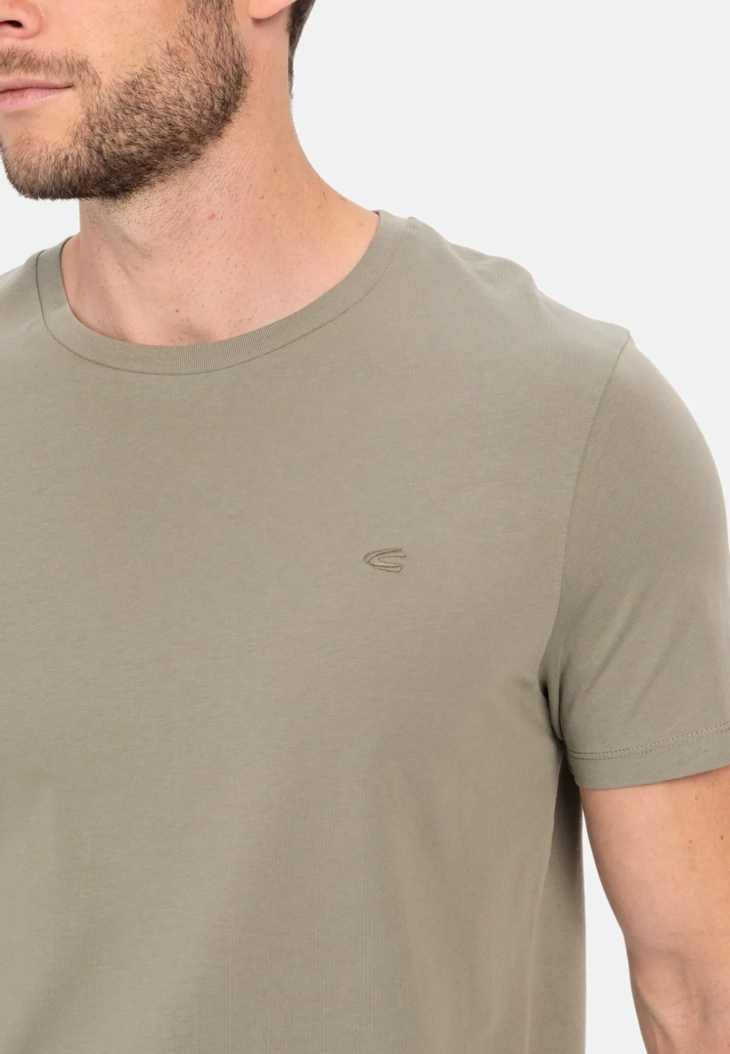 Basic T-Shirt mit Rundhals aus Organic Cotton