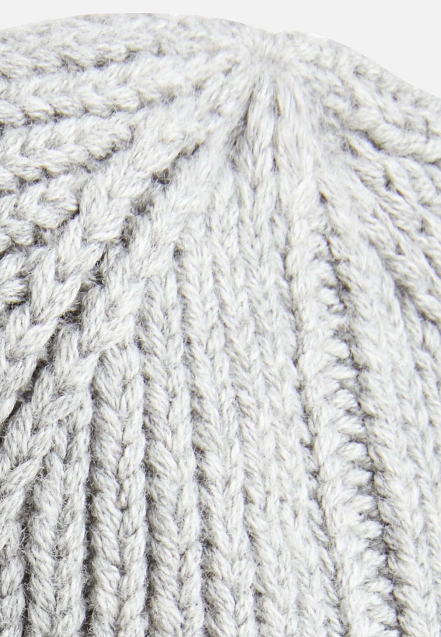 Beanie aus einem Baumwoll-Kaschmir-Mix