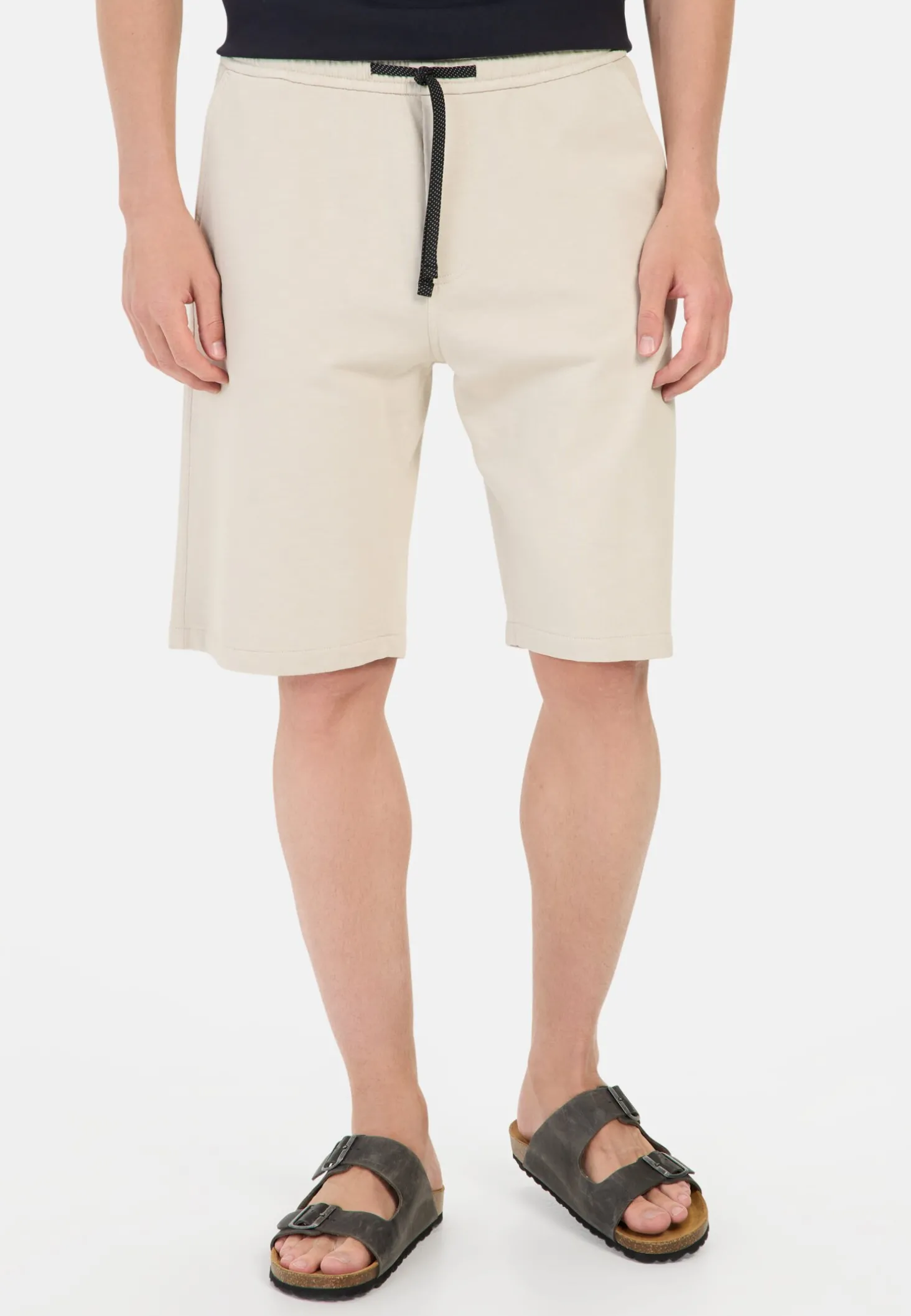 Bermuda Shorts mit elastischem Bund