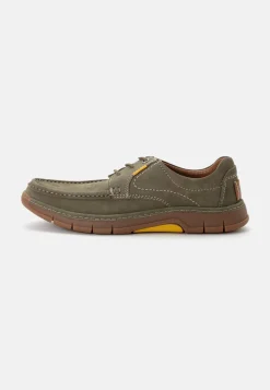 Bootschuhe aus Nubukleder