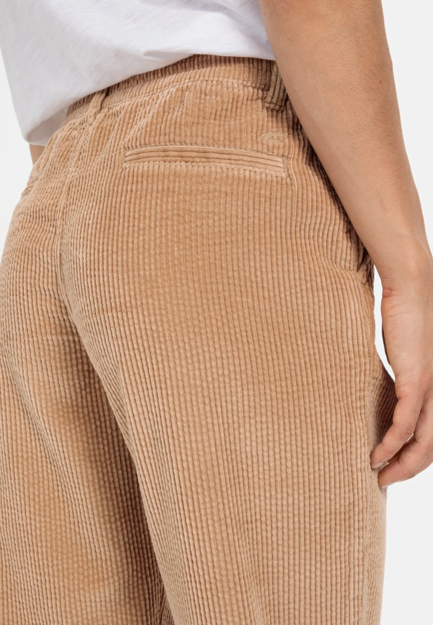 Cord Hose im Loose Fit