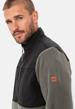 Fleecejacke mit Stehkragen aus recyceltem Material