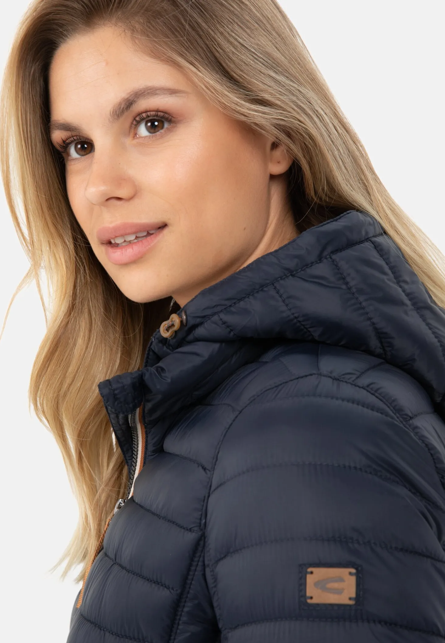 Funktionsjacke mit abnehmbarer Kapuze