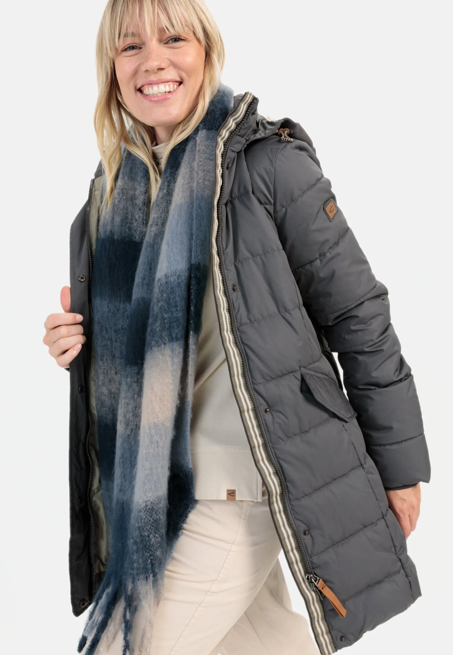 Gesteppte Jacke mit abnehmbarer Kapuze