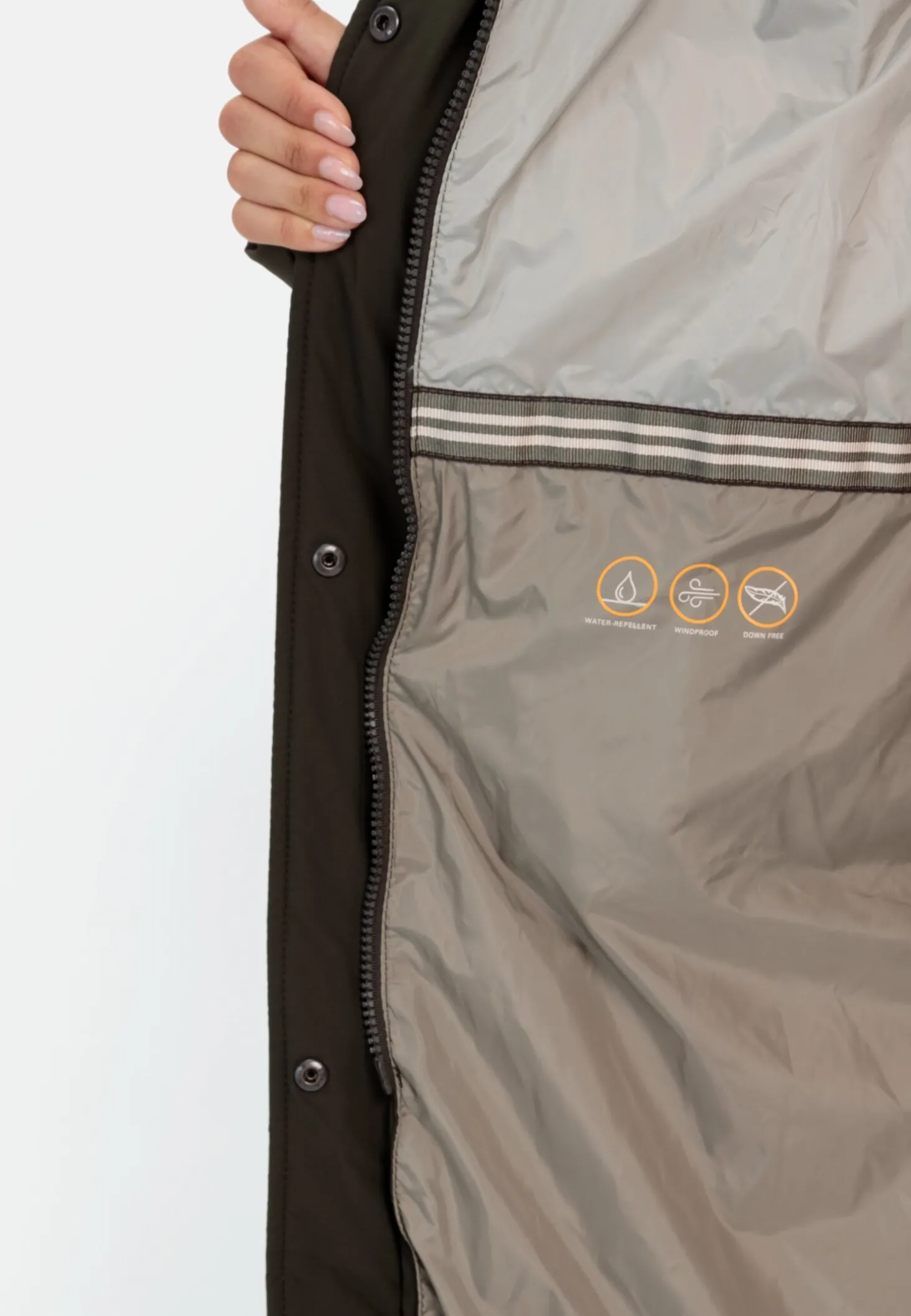Gesteppte Jacke mit daunenartiger Füllung