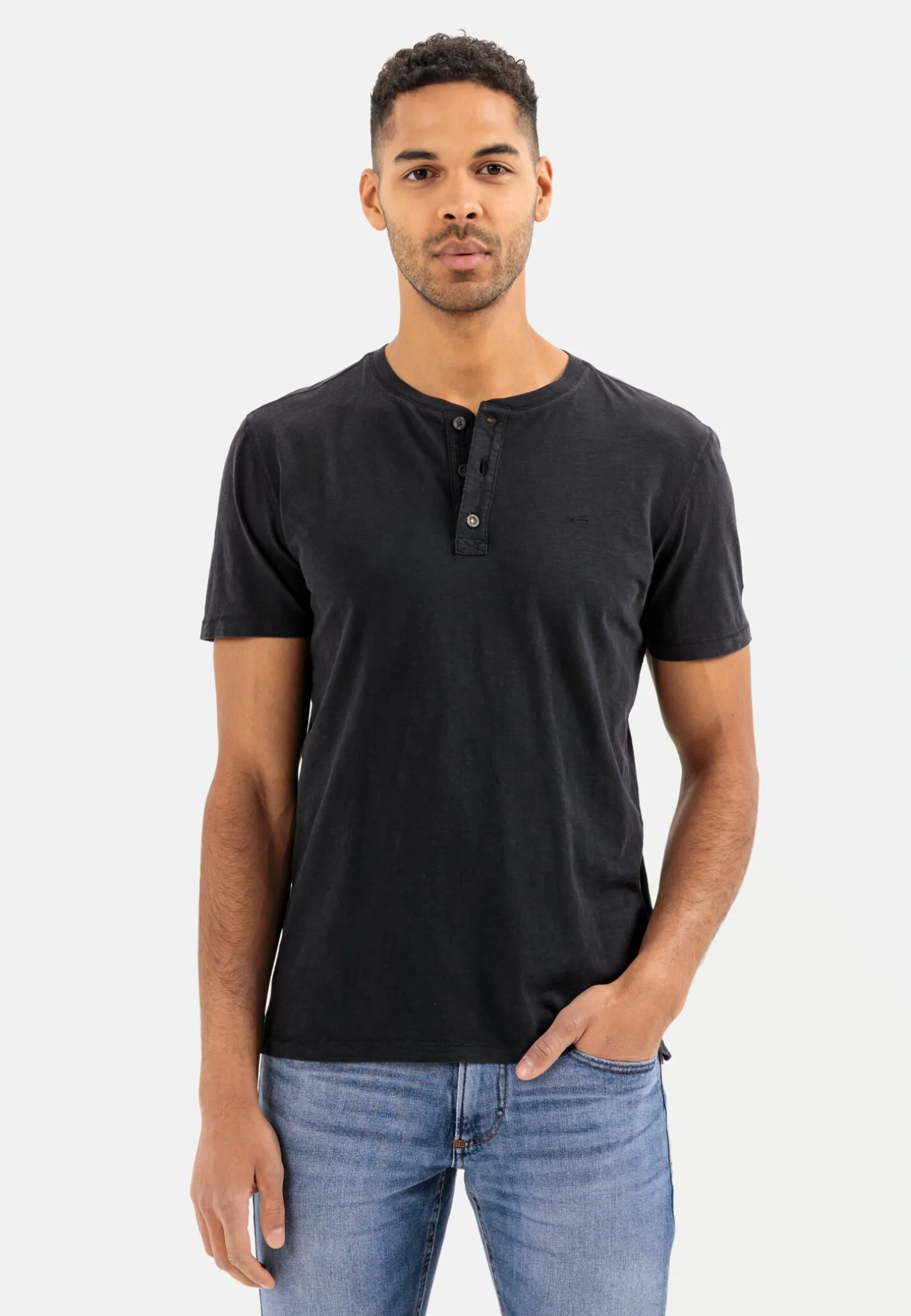 Henley Shirt mit kurzem Arm aus reiner Baumwolle