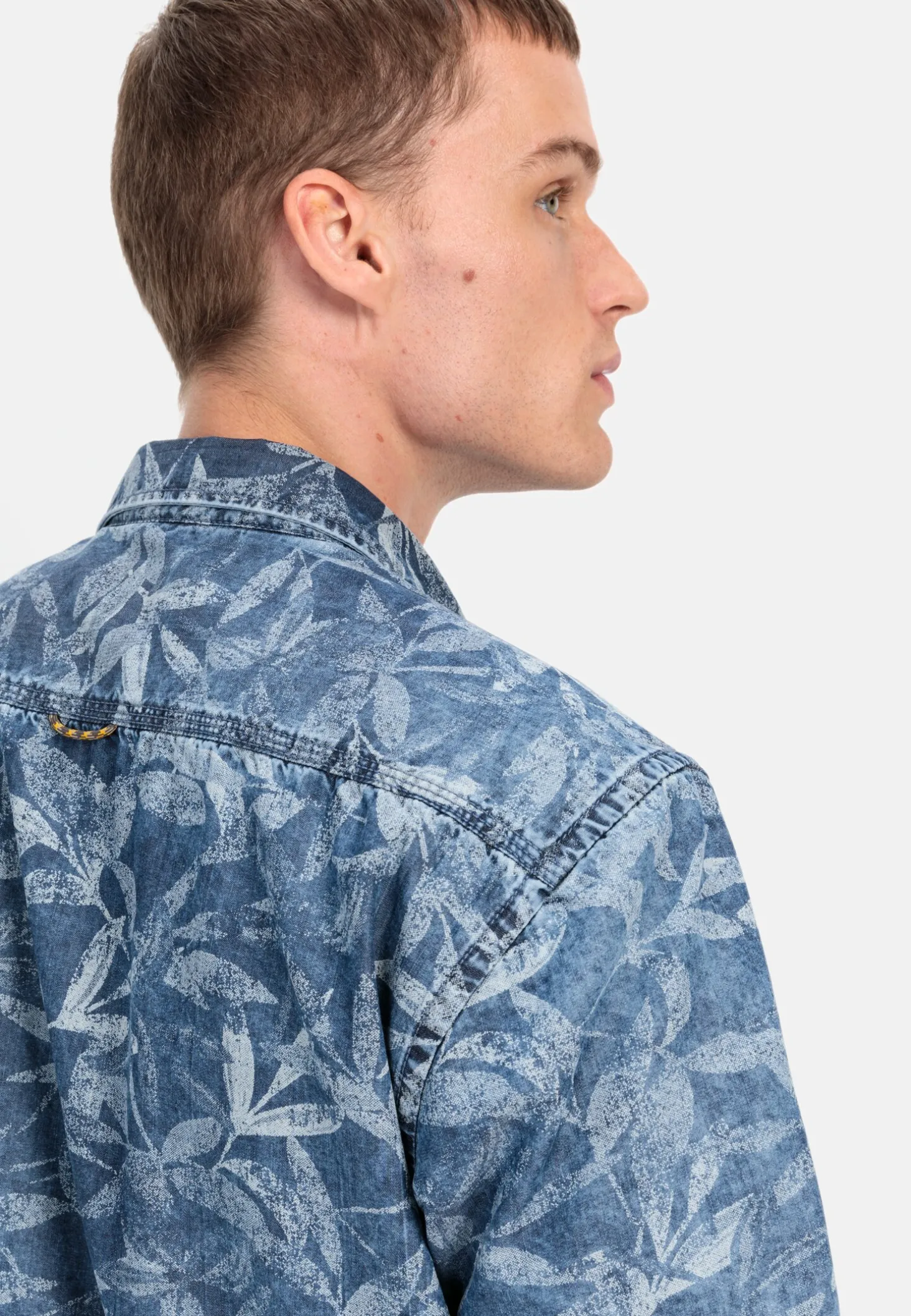 Kurzarm Hemd mit Allover-Print