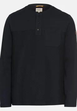 Langarm Henley mit Brusttasche