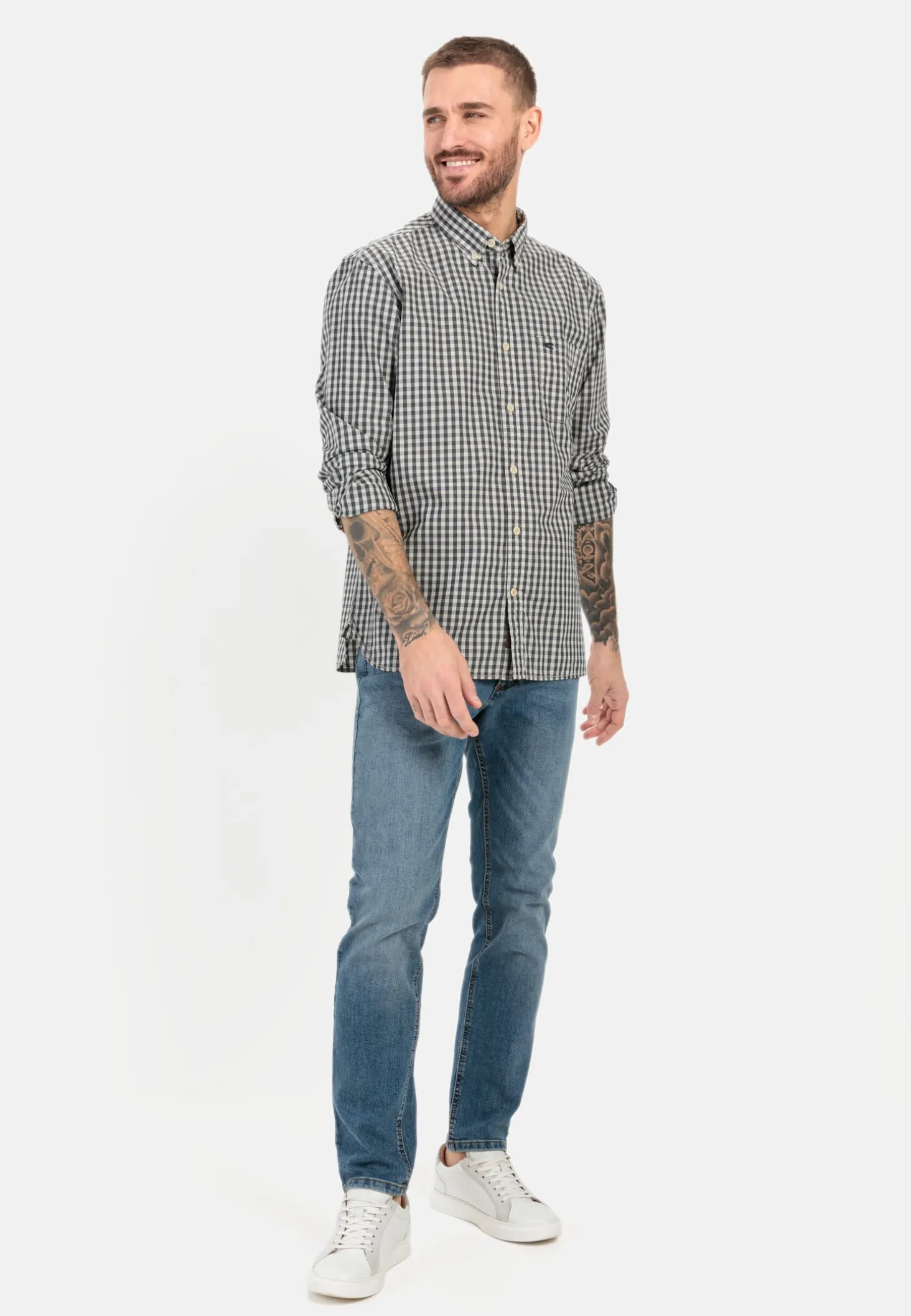 Langarm Shirt aus reiner Baumwolle mit Button-Down-Kragen