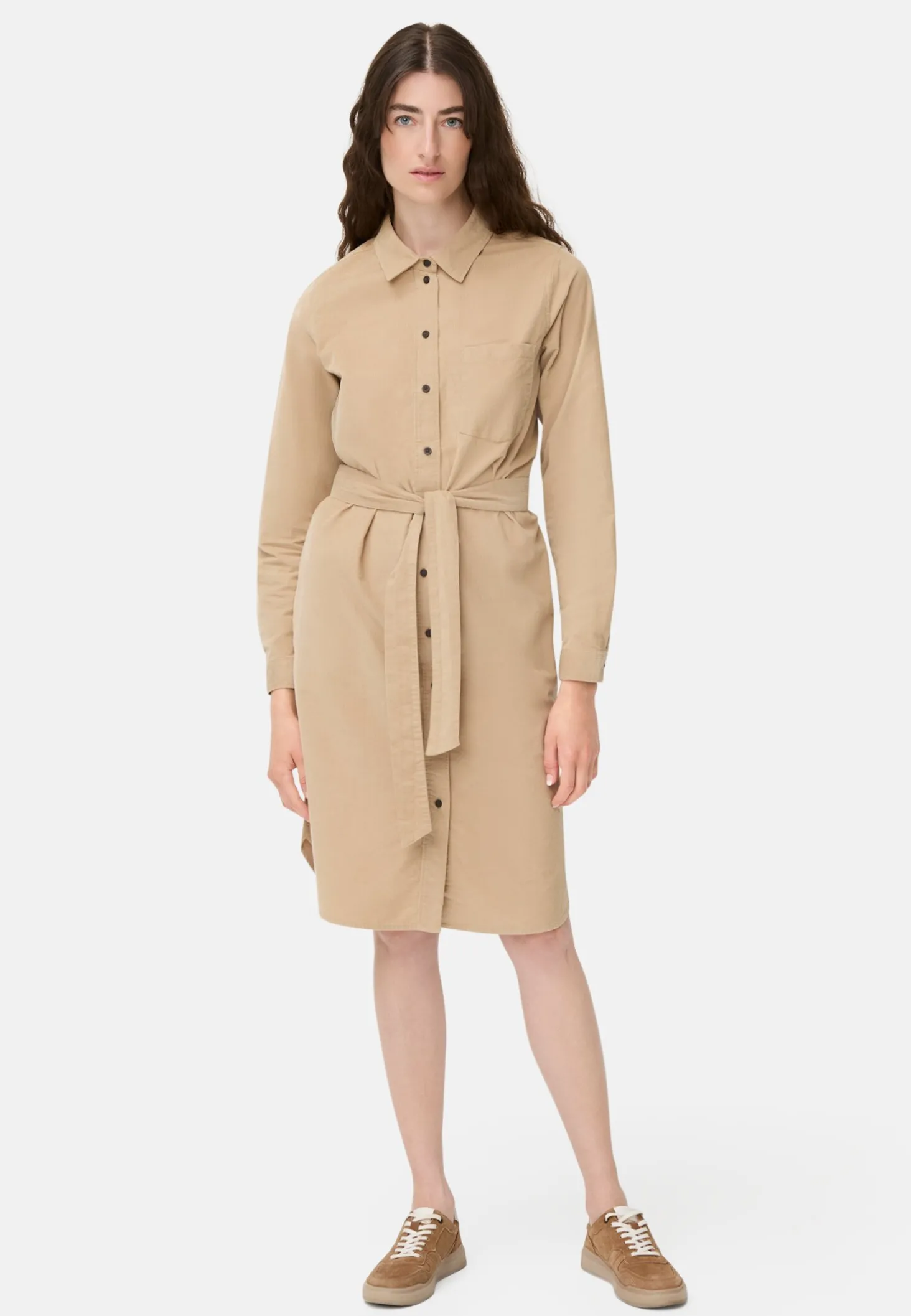 Langarmkleid mit Taillengürtel