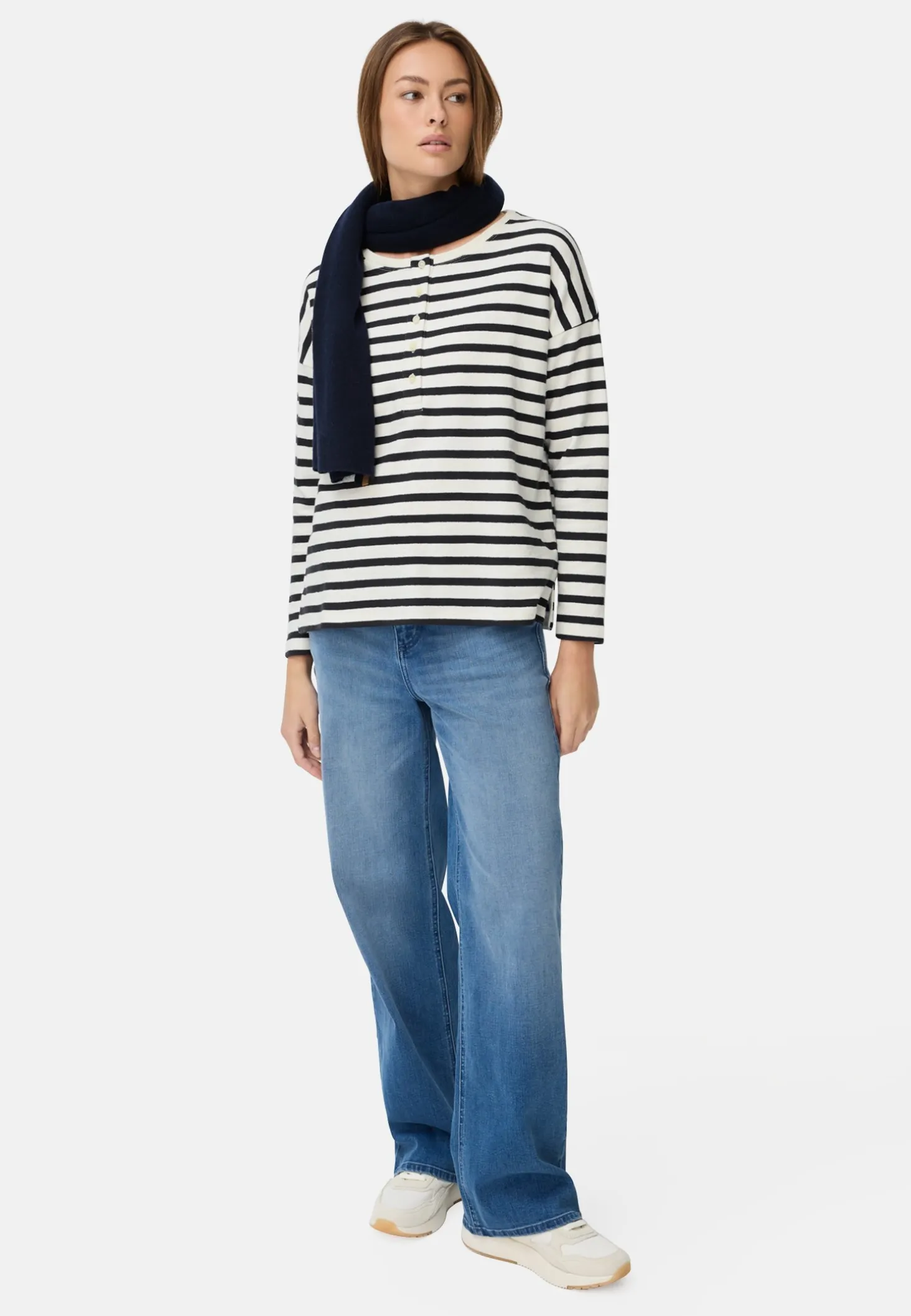 Langarmshirt mit Knopfverschluss