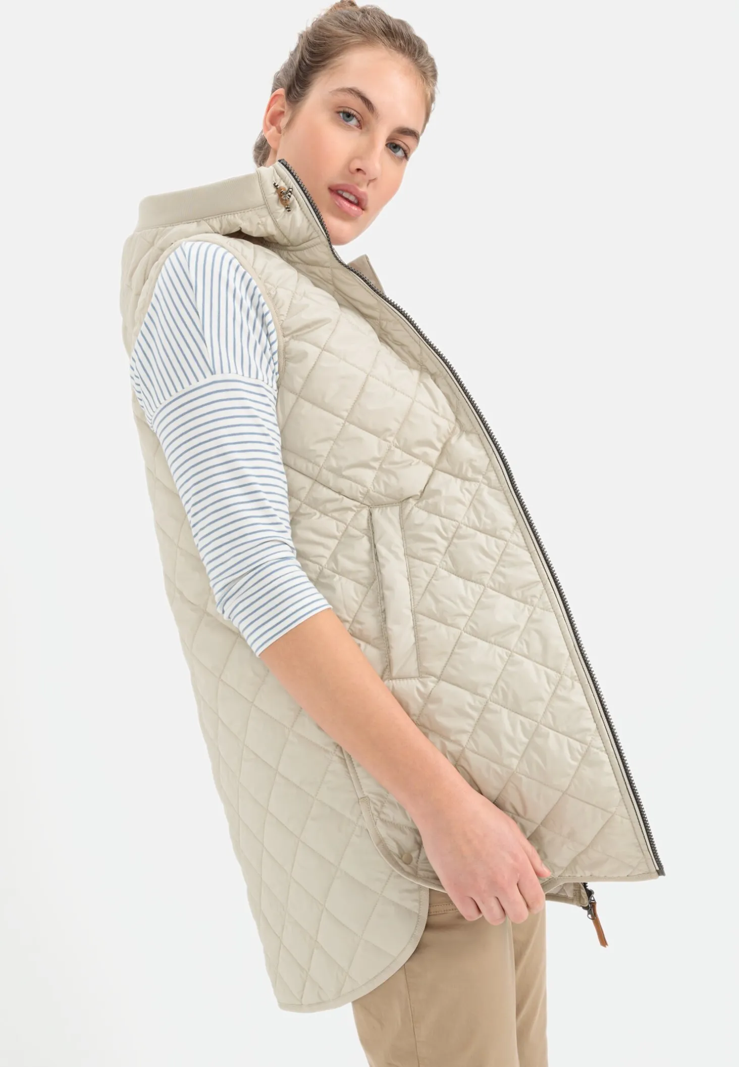 Lange Steppweste aus recyceltem Polyester