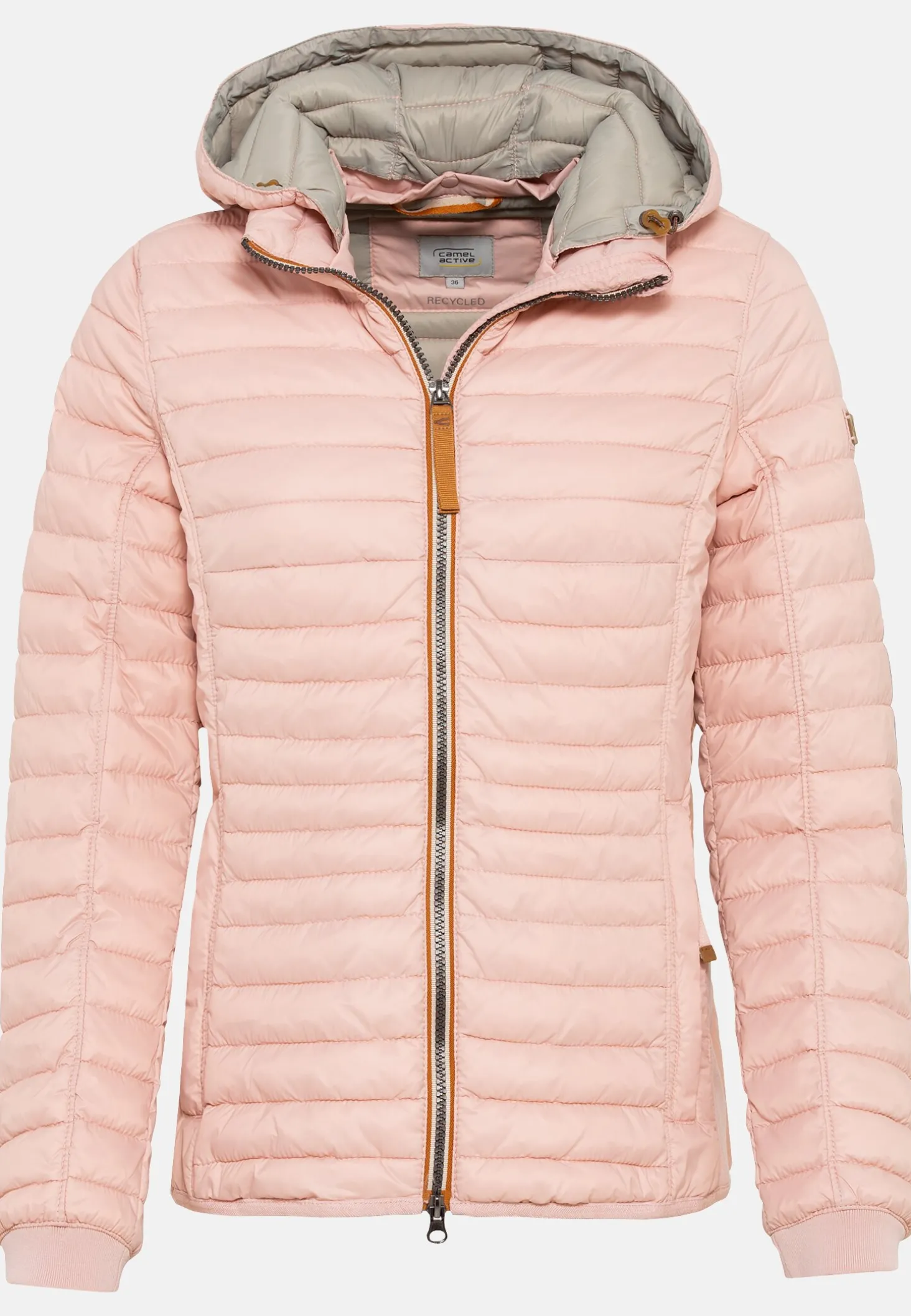 Leicht wattierte Steppjacke aus recyeltem Polyamid