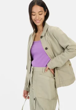 Leichter Blazer aus einem Leinenmix