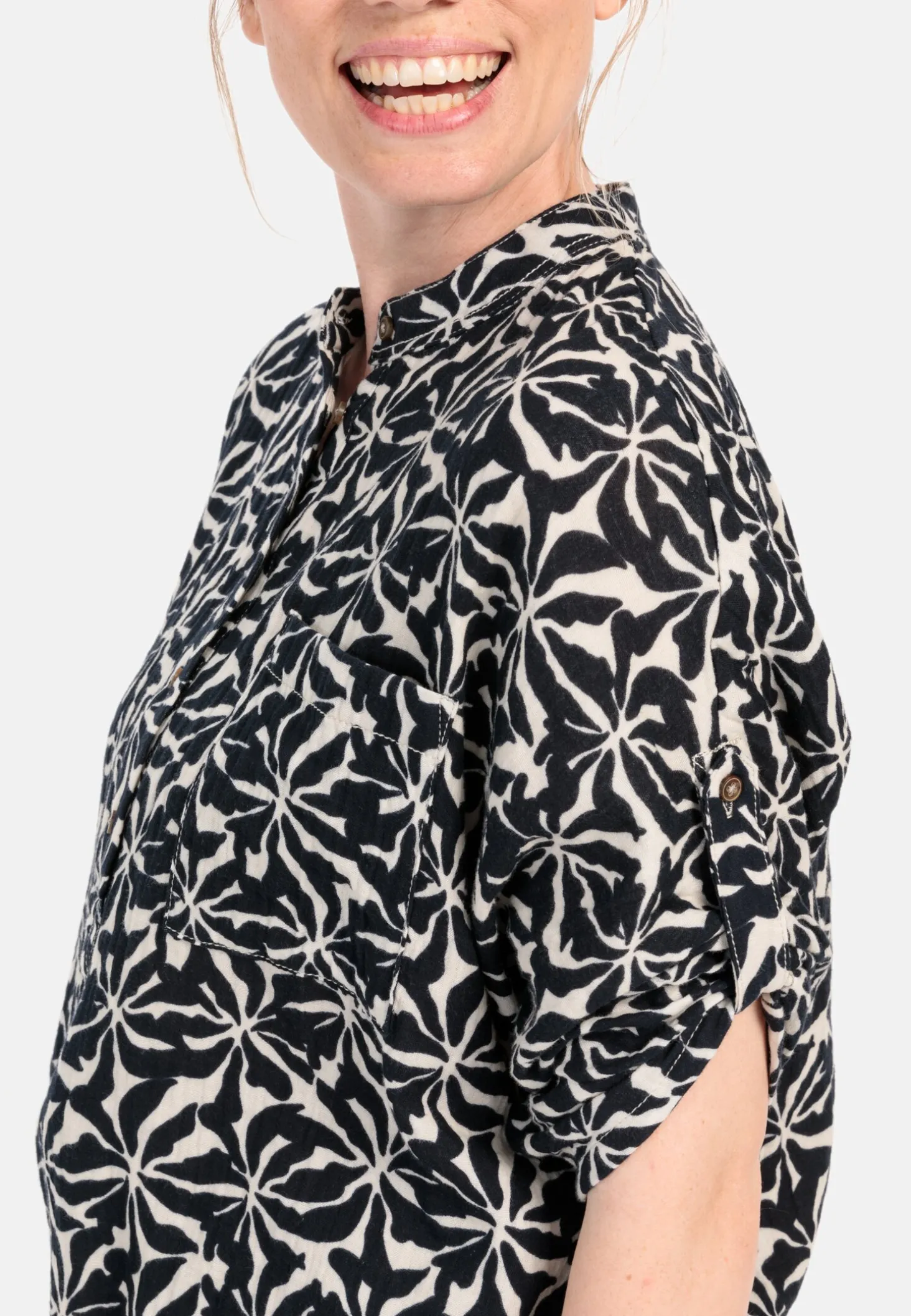 Musselin-Schlupfbluse im Allover-Print