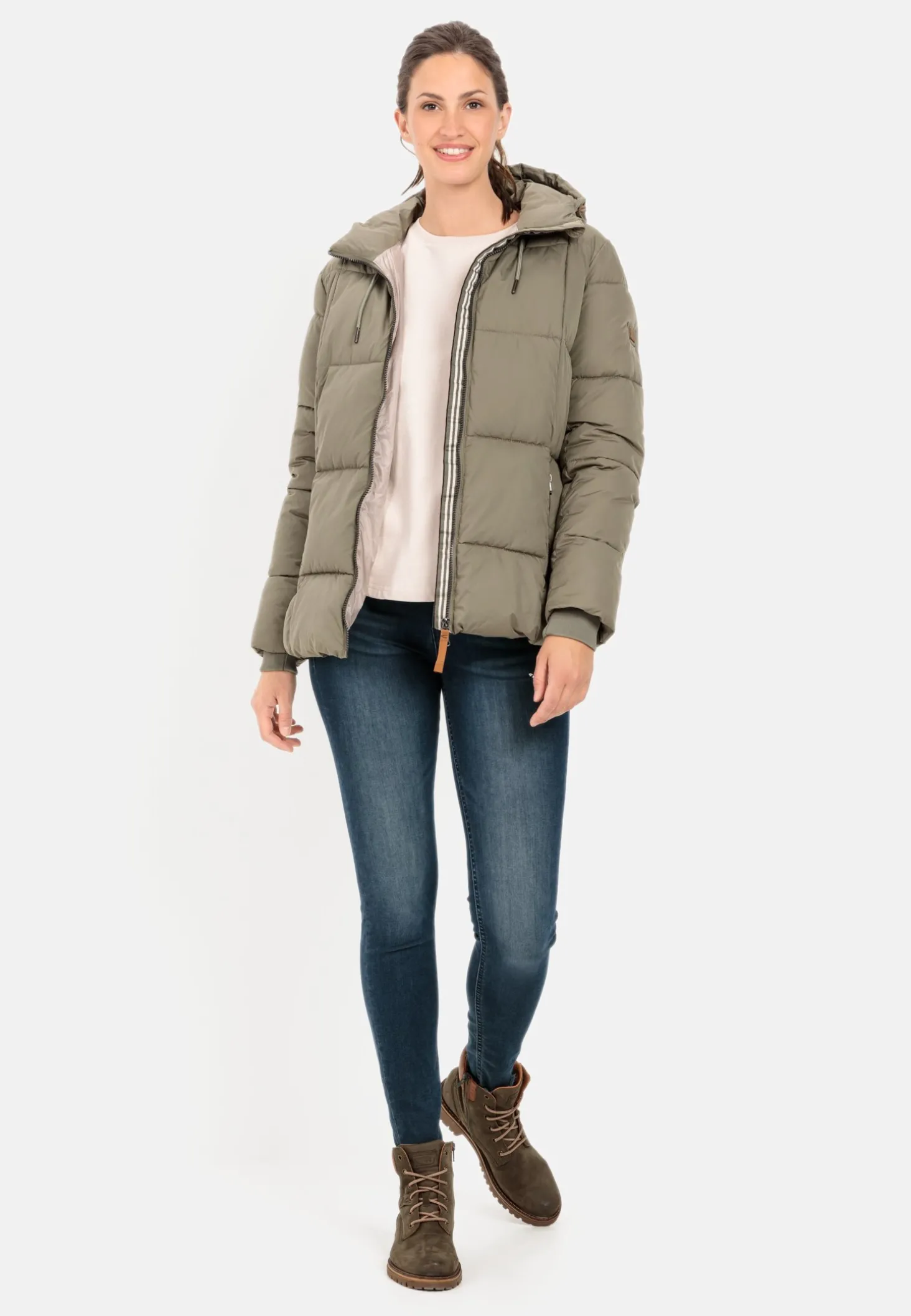 Pufferjacke mit Kapuze