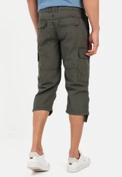 Regular Fit 3/4 Cargo Shorts