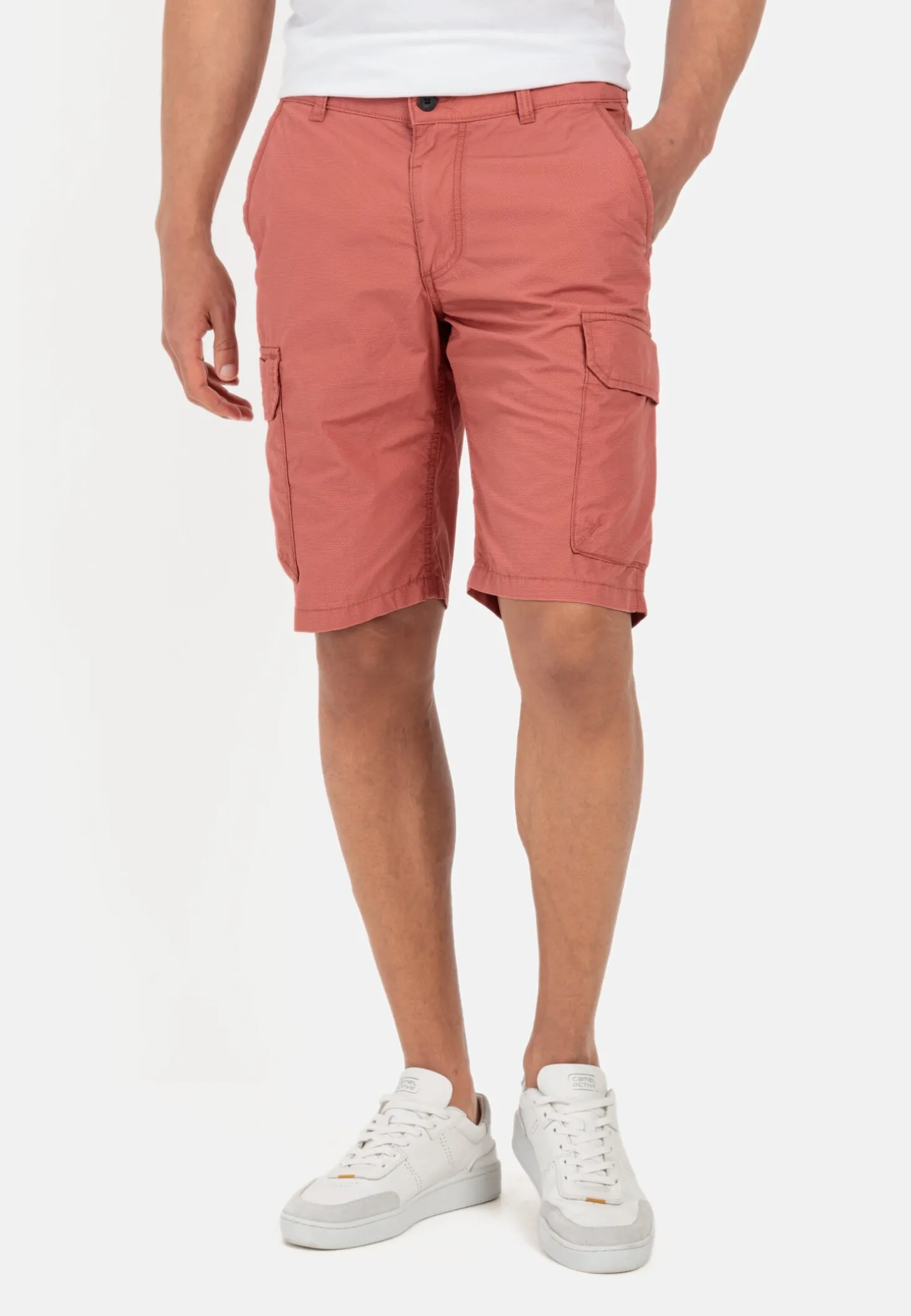 Regular Fit Cargo Shorts mit Minimal Print