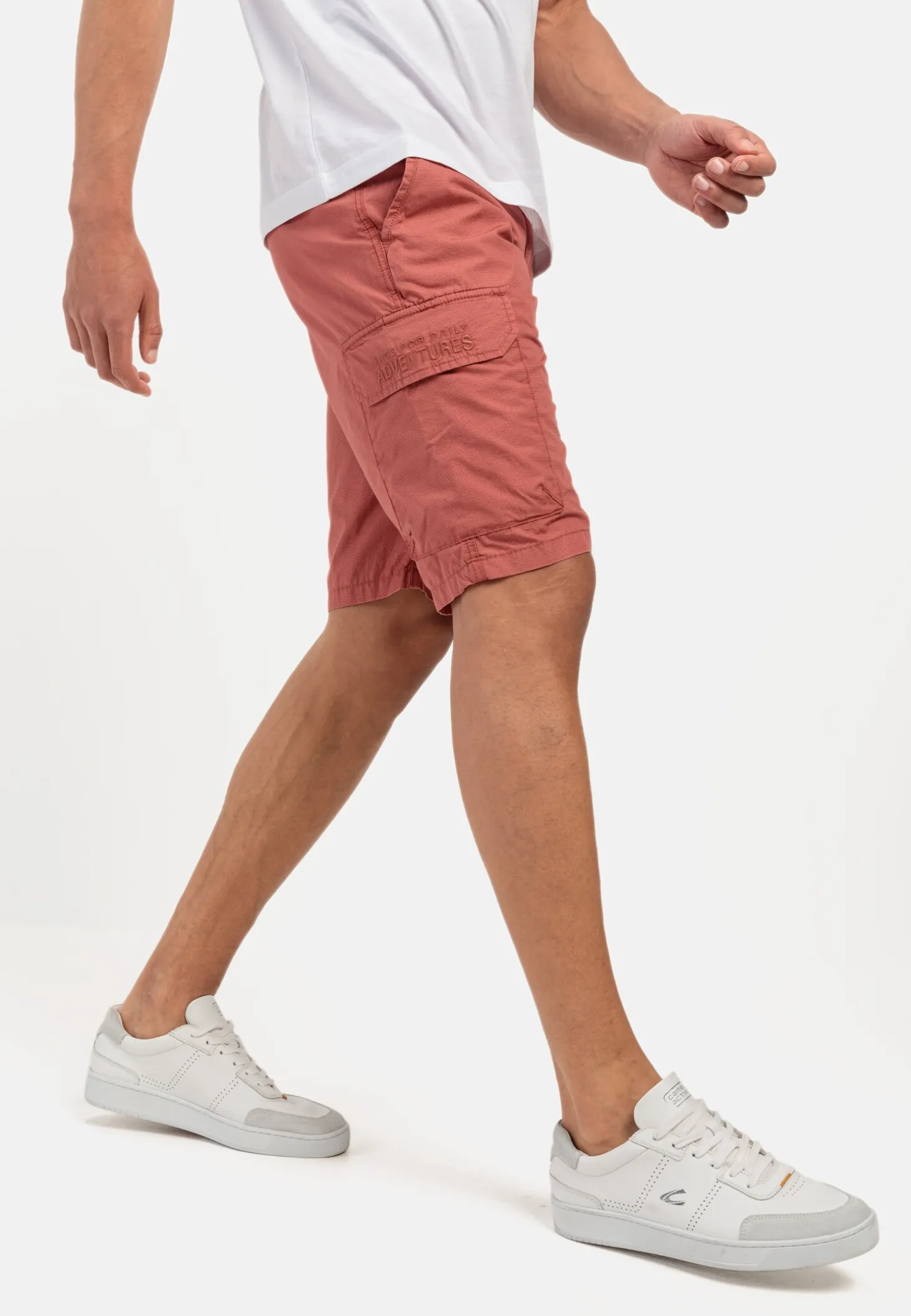 Regular Fit Cargo Shorts mit Minimal Print