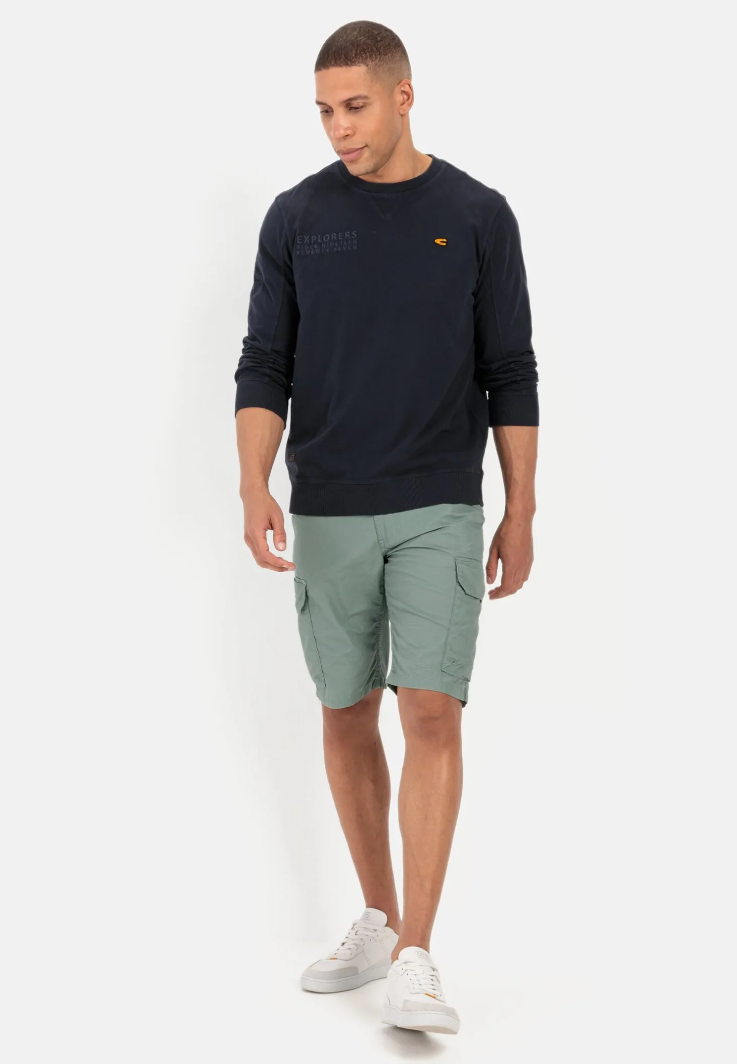 Regular Fit Cargo Shorts mit Minimal Print