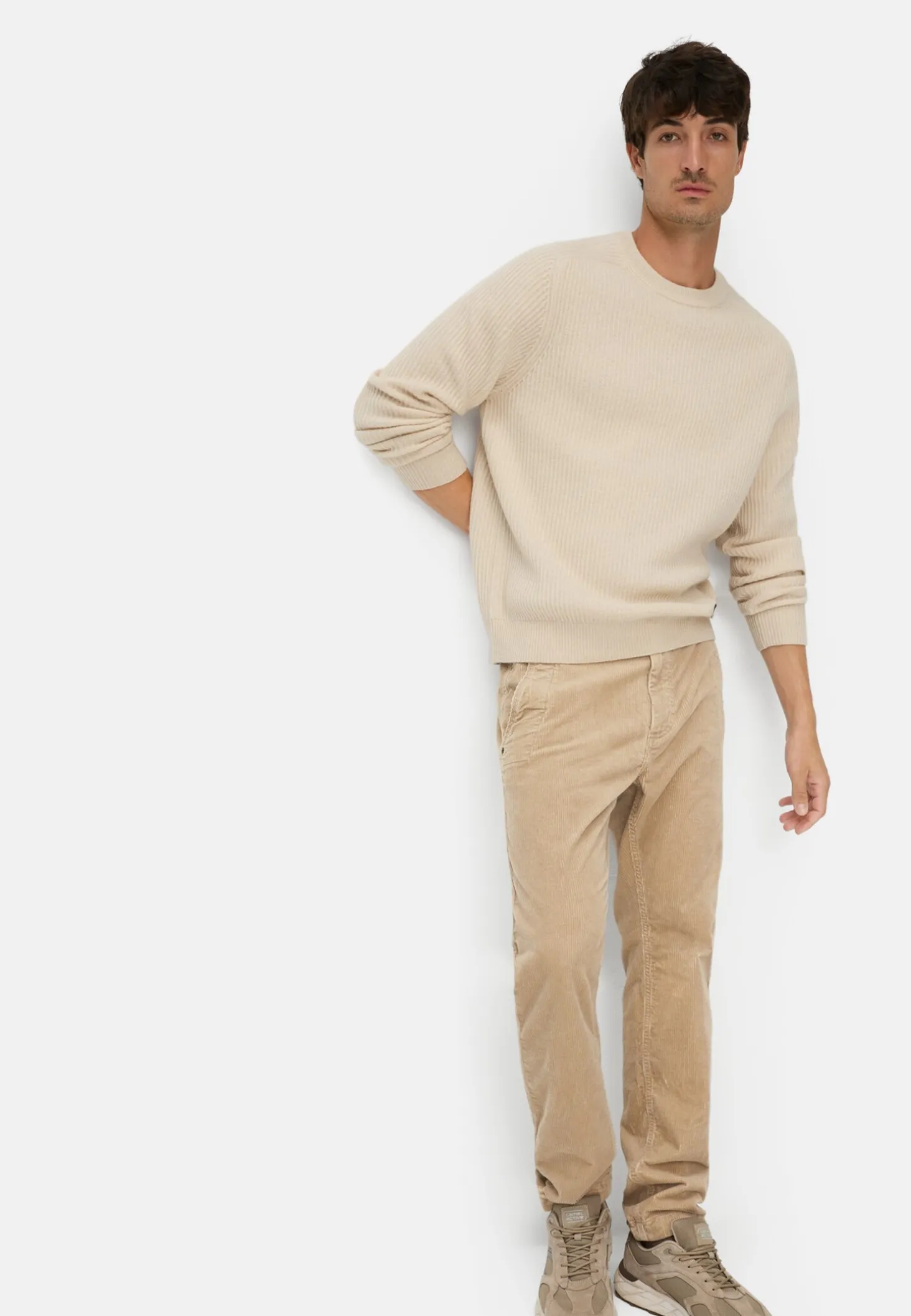 Regular Fit Chino Hose aus Cord