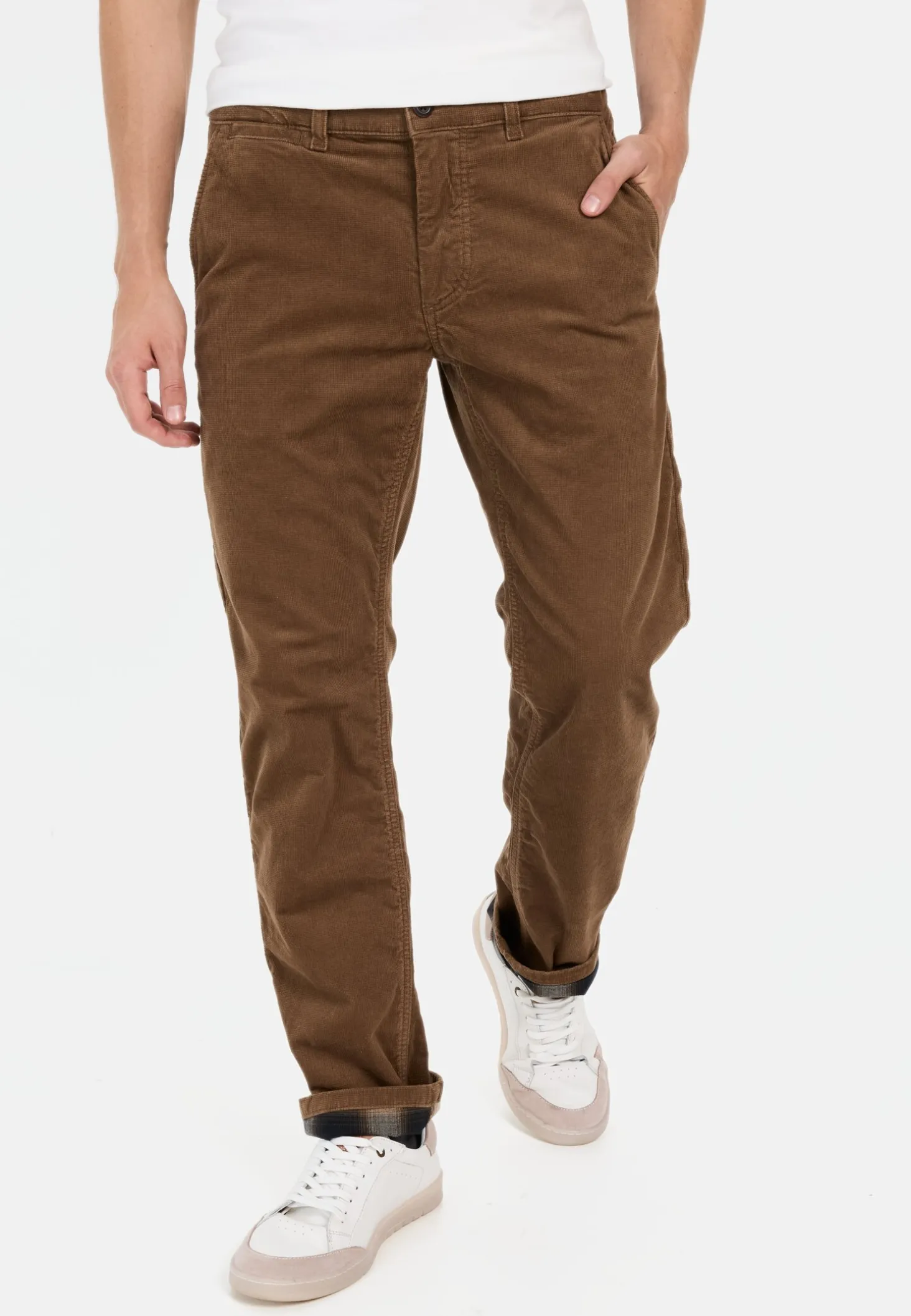 Relaxed Fit Cord Chino mit Thermofutter