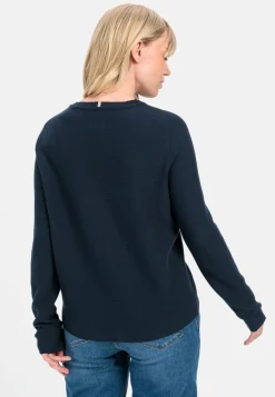 Rundhalspullover aus Feinstrick
