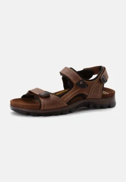 Sandalen aus perforiertem Leder