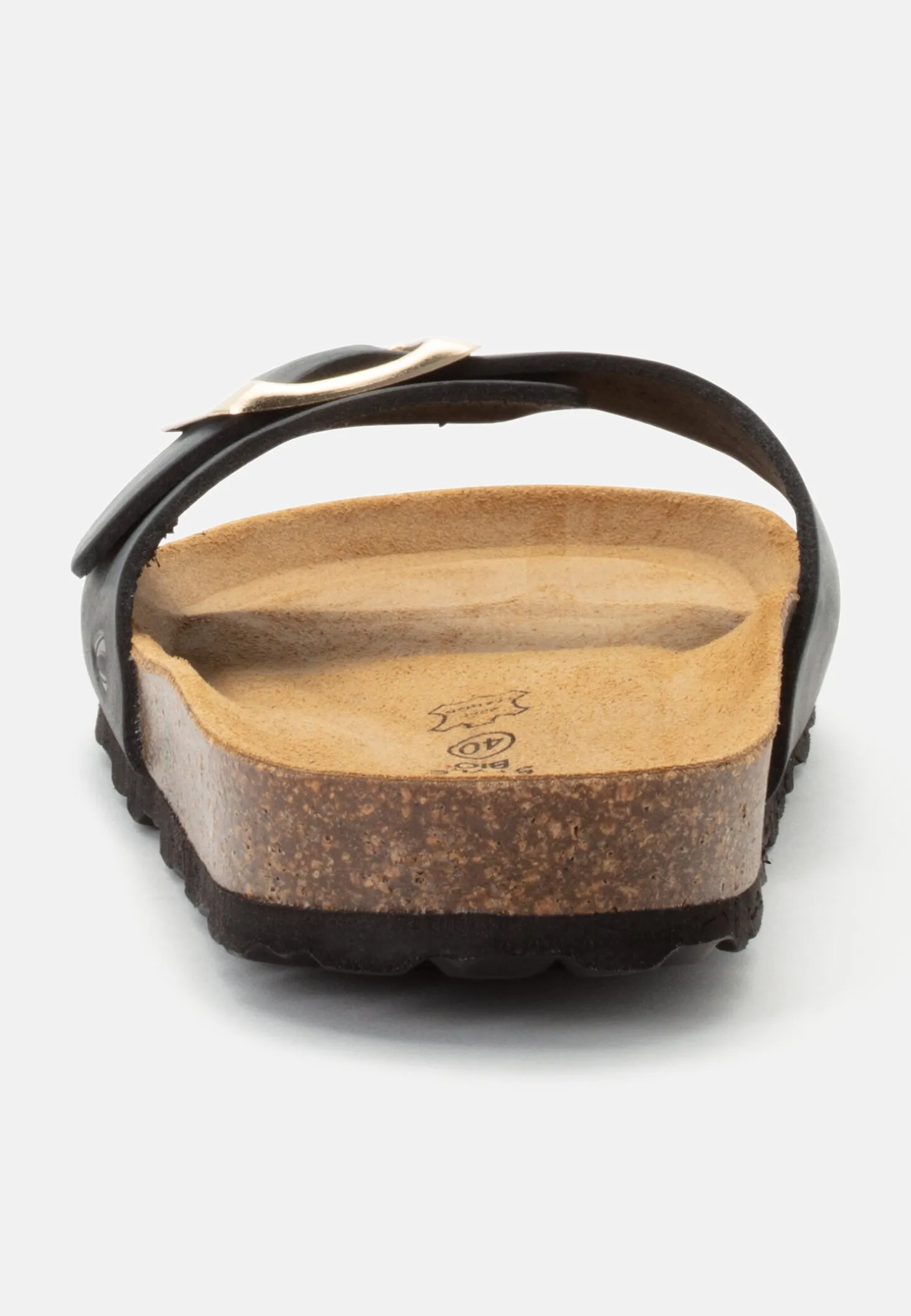 Sandalen mit Metallschnalle
