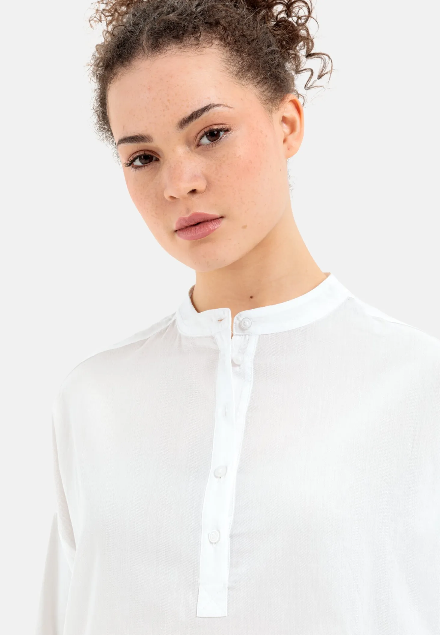 Schlupfbluse mit Jerseyeinsatz