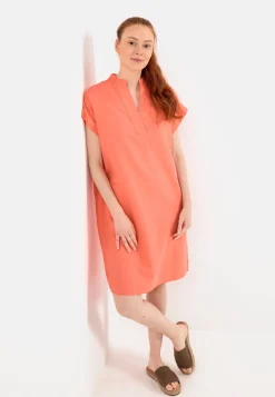 Schlupfkleid aus einem Leinenmix