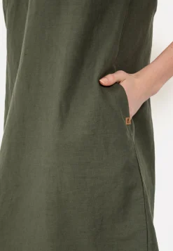 Schlupfkleid im sommerlichen Leinenmix