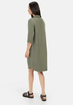 Schlupfkleid mit Hemdkragen