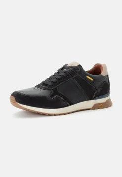 Schnürschuhe aus Leder