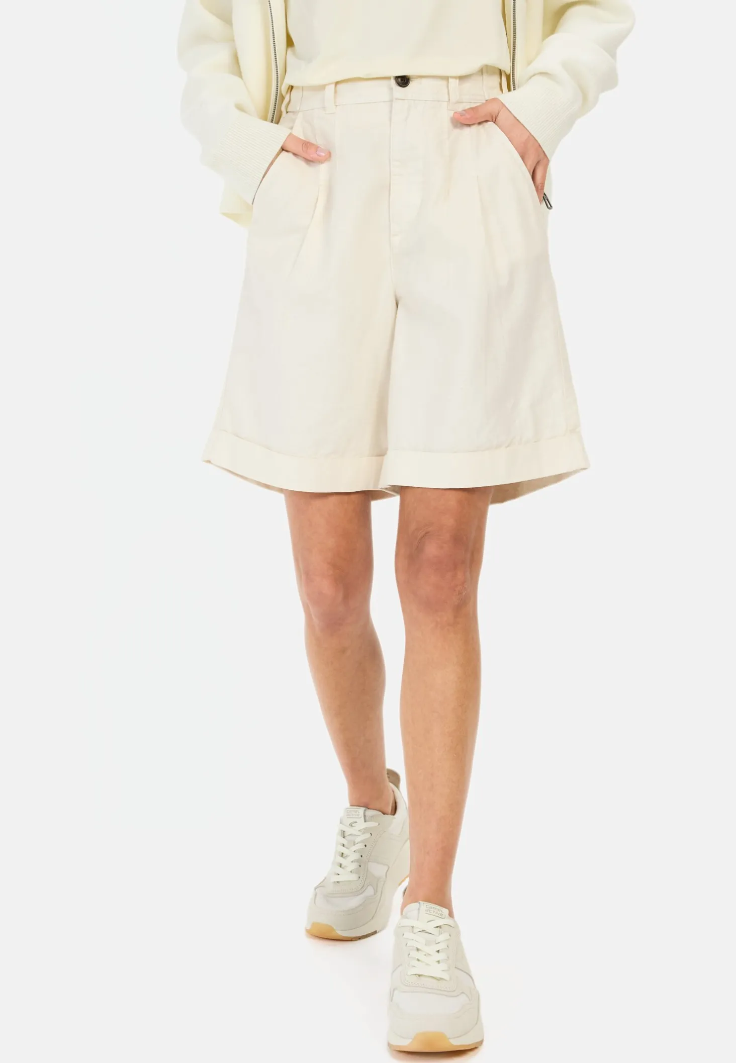 Shorts aus Leinenmix