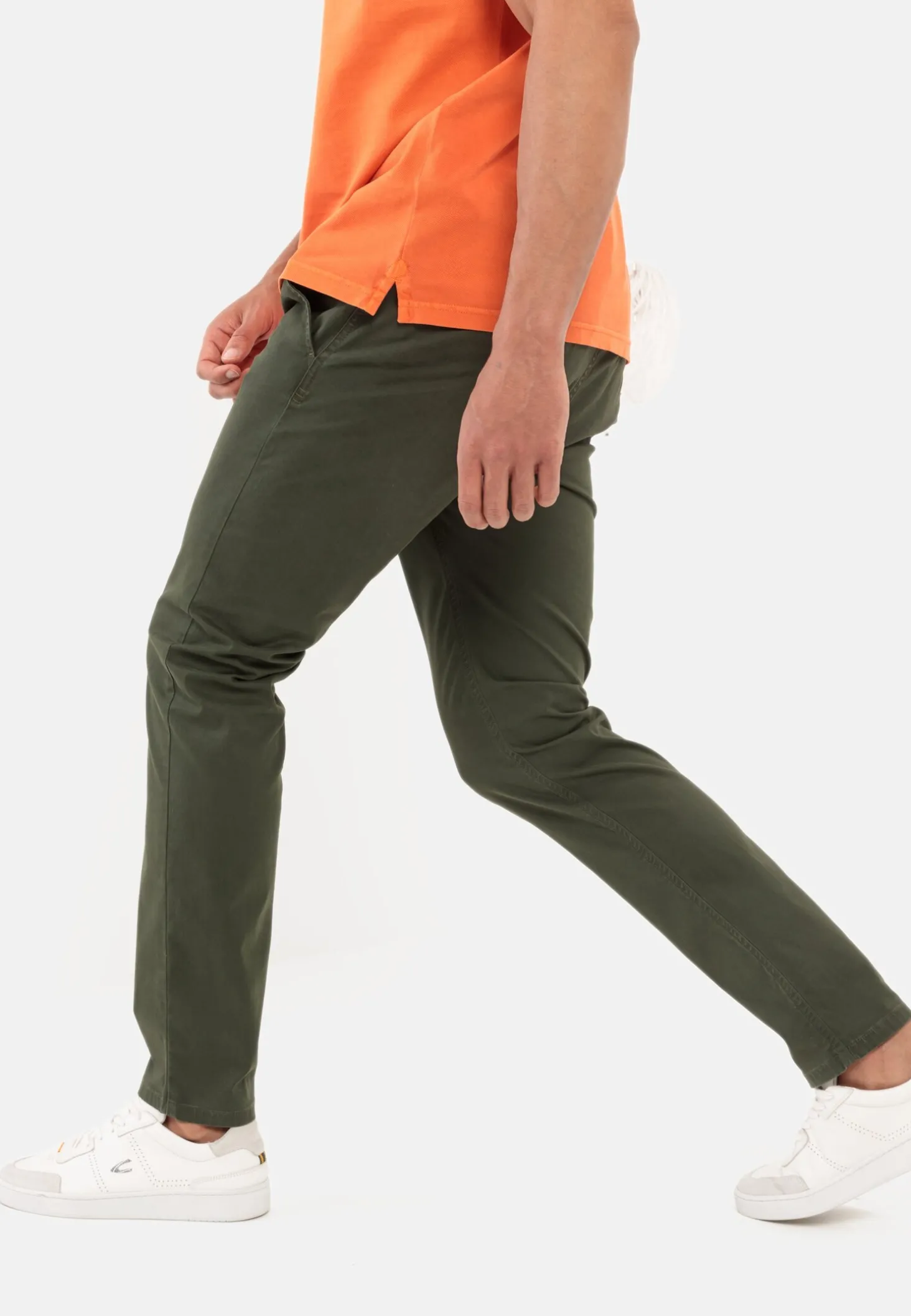 Slim Fit Chino