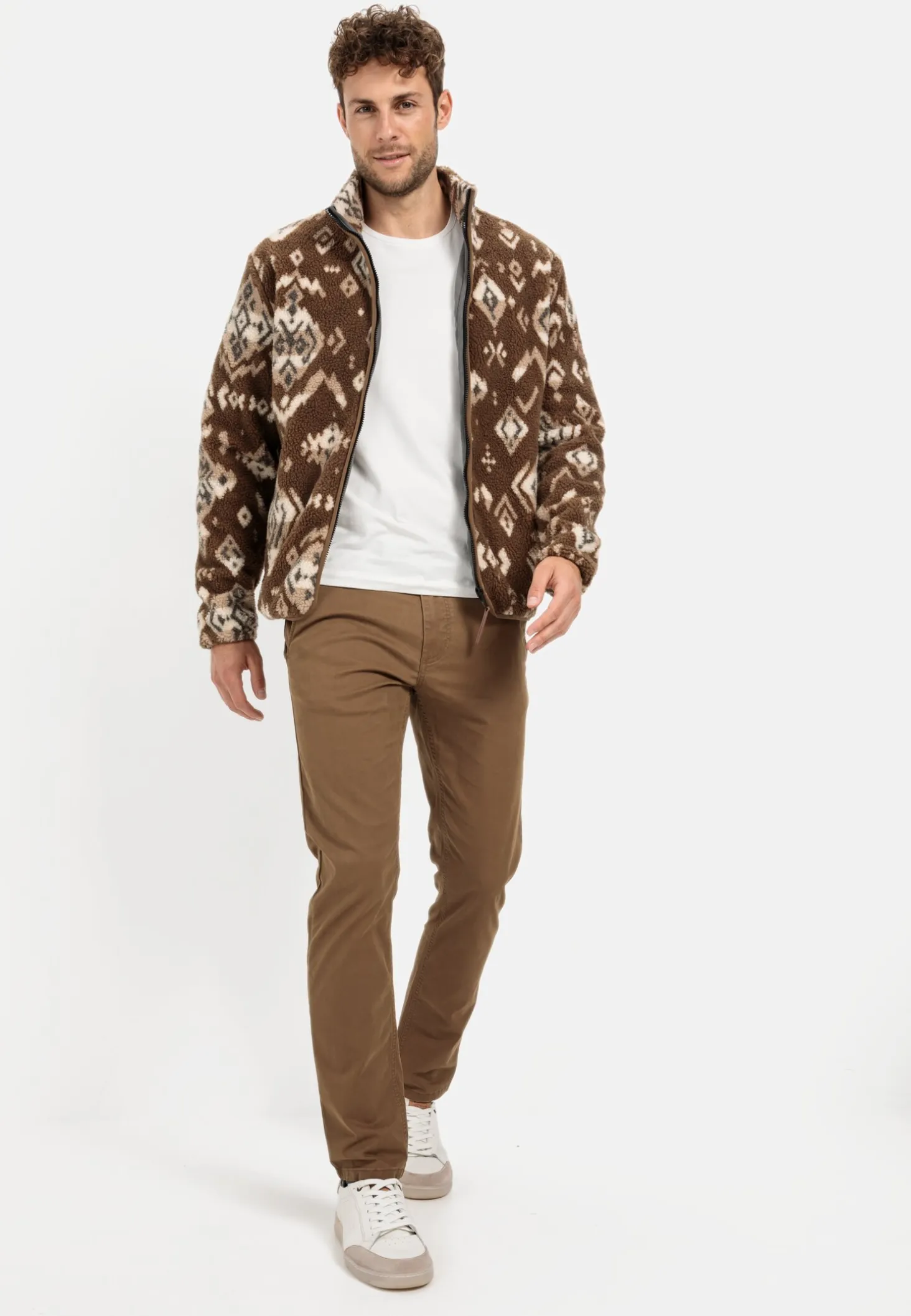 Slim Fit Chino