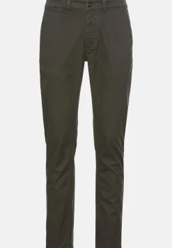 Slim Fit Chino