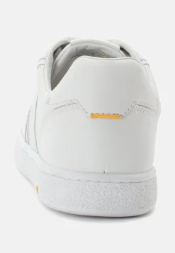 Sneaker aus Glatt- und Veloursleder