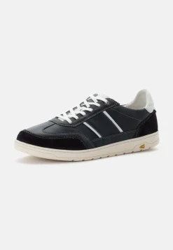 Sneaker aus Nappaleder