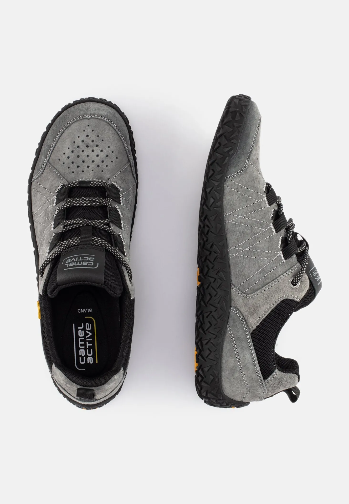 Sneaker aus Nubukleder und Textil