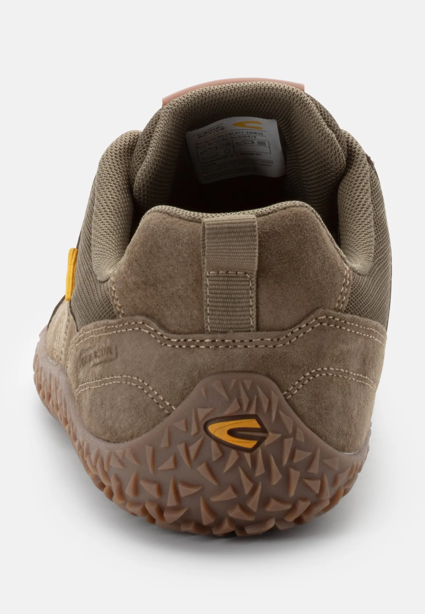 Sneaker aus Nubukleder und Textil