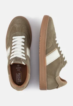 Sneaker aus Veloursleder