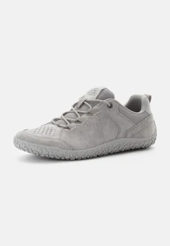 Sneaker mit flexibler Laufsohle