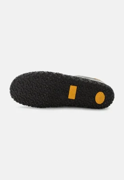 Sneaker mit flexibler Laufsohle