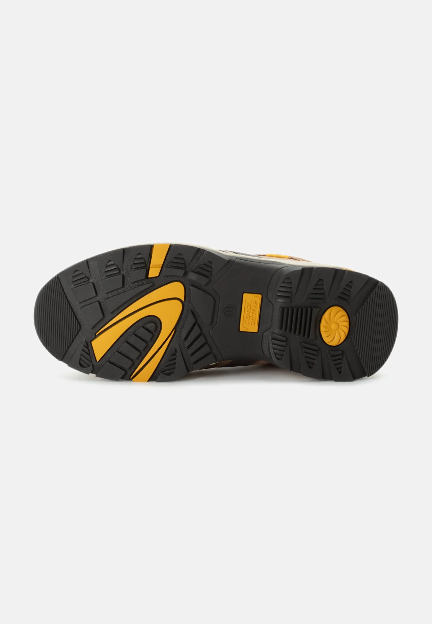 Sneaker mit griffiger Laufsohle