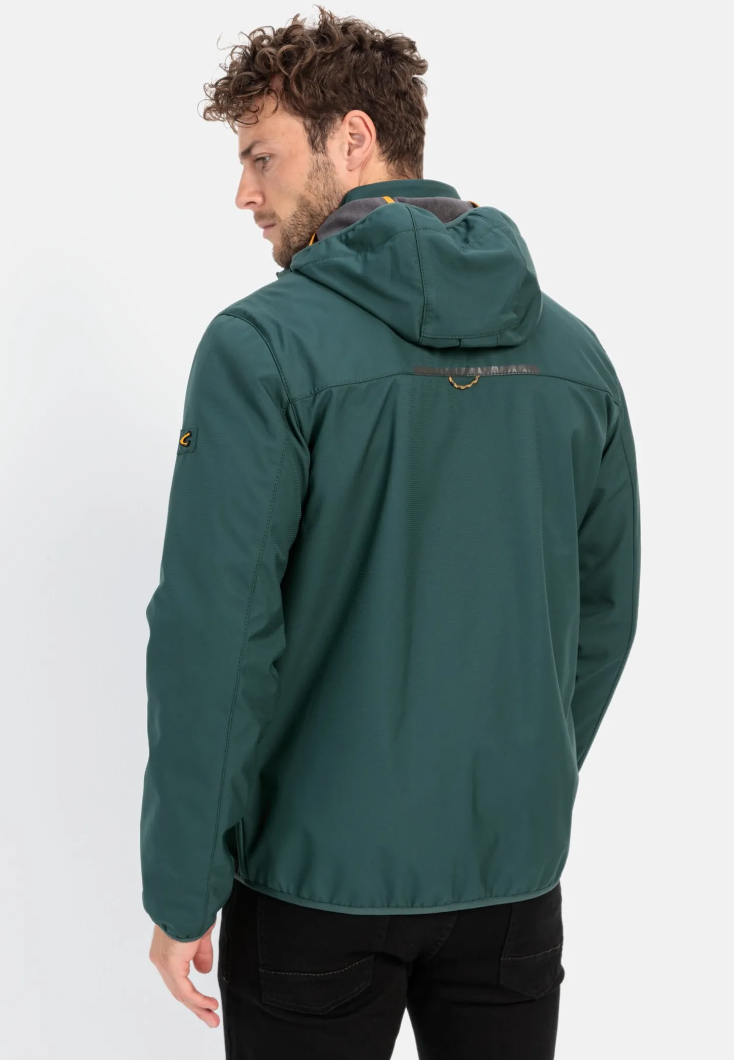 Softshell Jacke mit abnehmbarer Kapuze