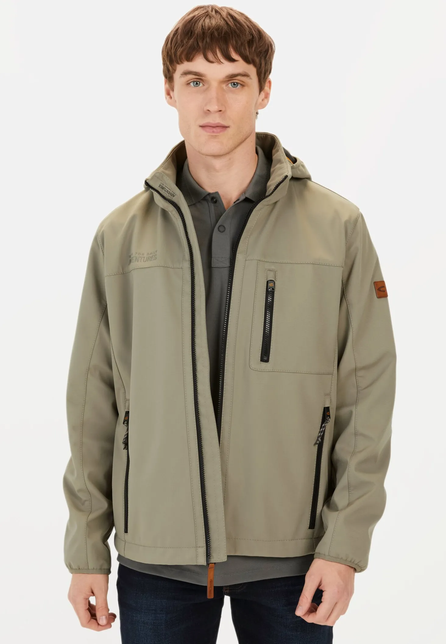 Softshelljacke mit abnehmbarer Kapuze und reflektierenden Details