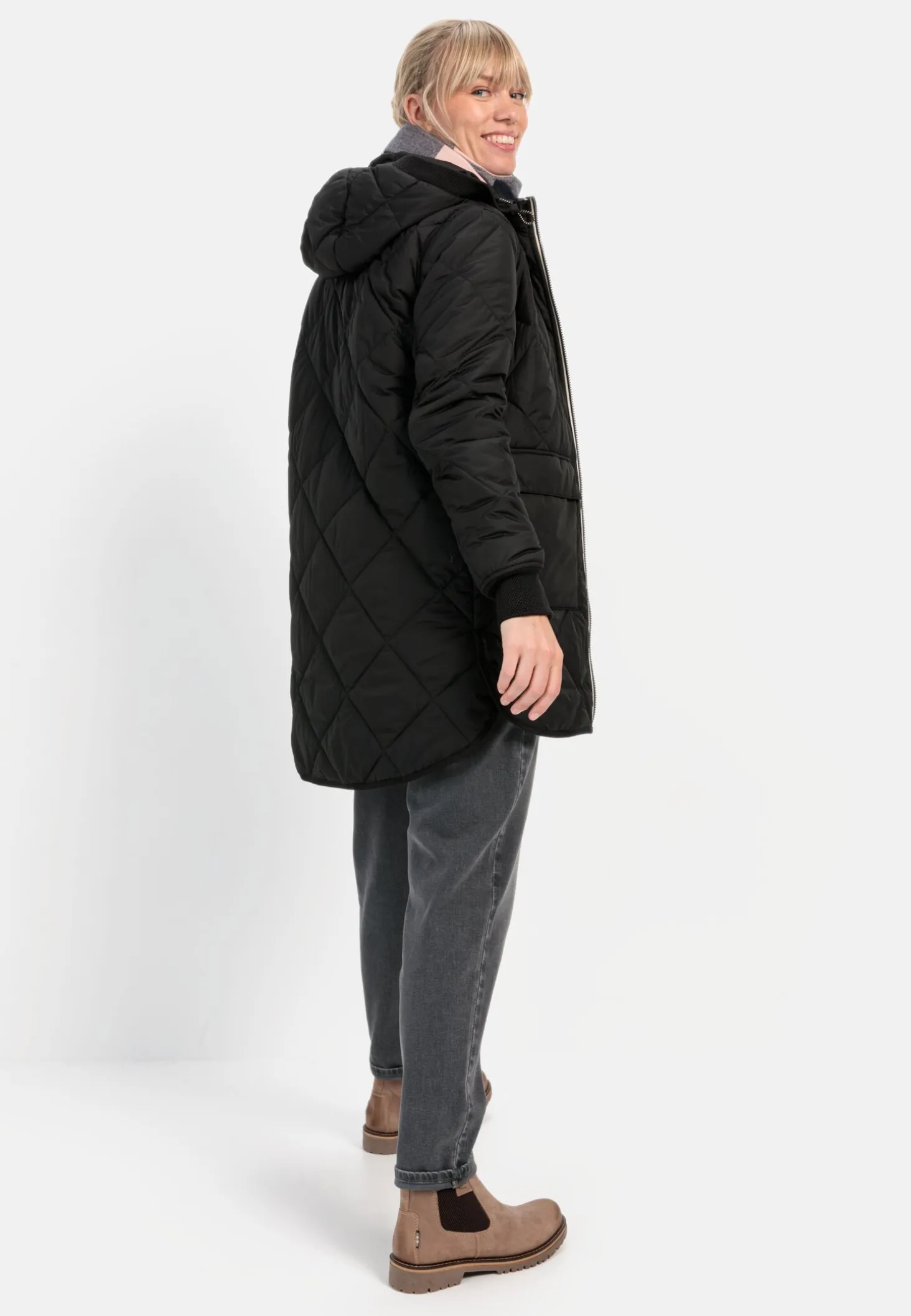 Steppmantel aus recyceltem Polyester
